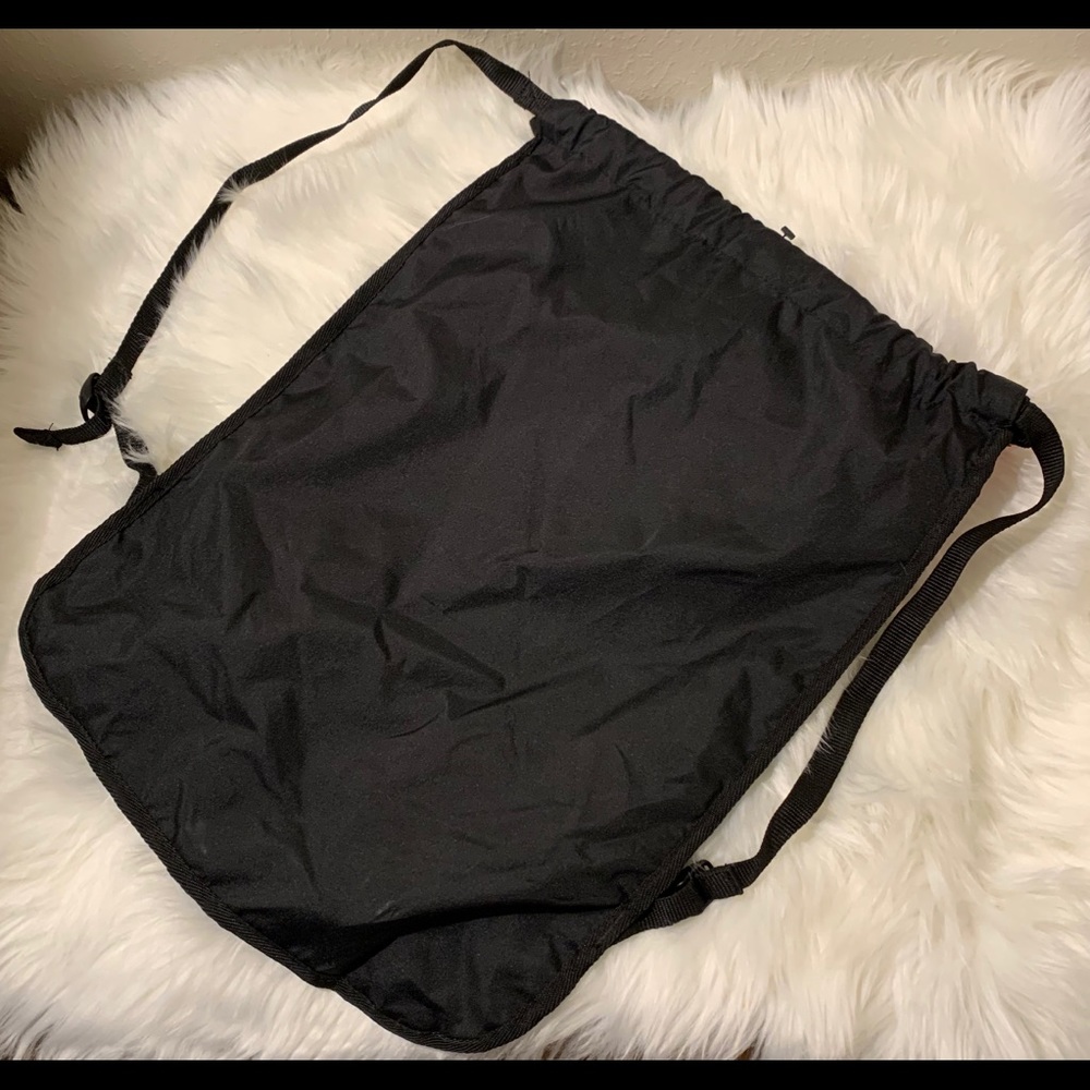 Nike Drawstring Backpack - Picture 2 of 3
